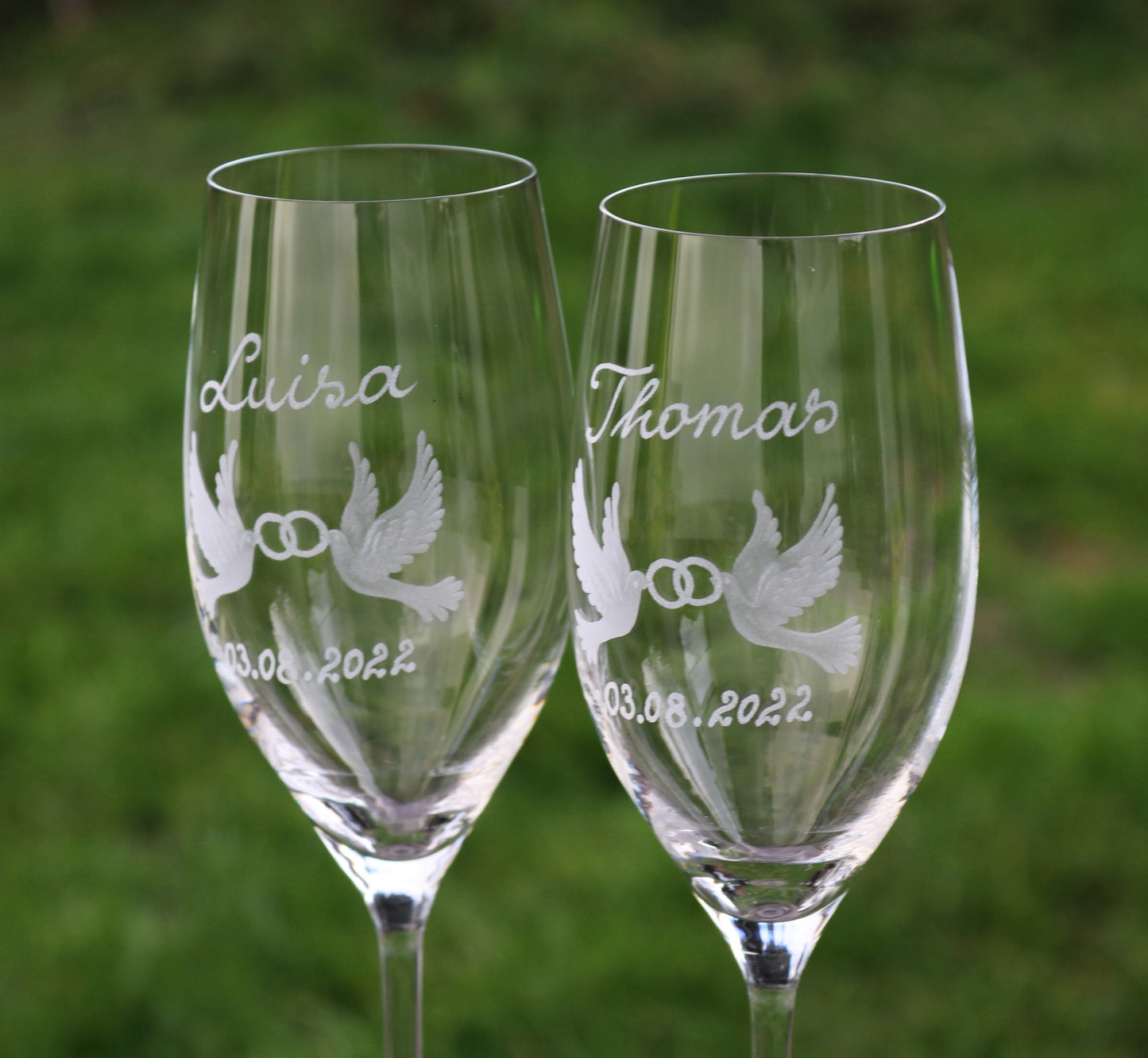2x Sektglas | Gravur Täubchen (Ringe) | Handmade | Handgraviert